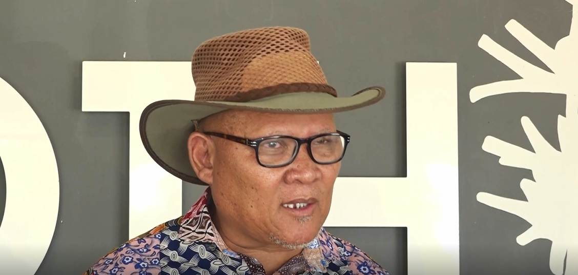 JOSEPH ISAACK Chairperson: ||Kharas Regional Council 