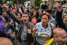 Colombians reject peace deal 