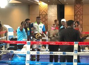 Ndjolominus successfully defeats his title against Jarmann