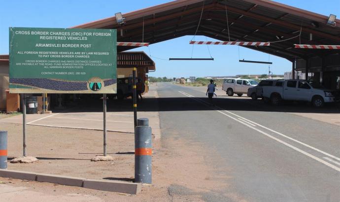 Namibian Government rules out closing border with South Africa