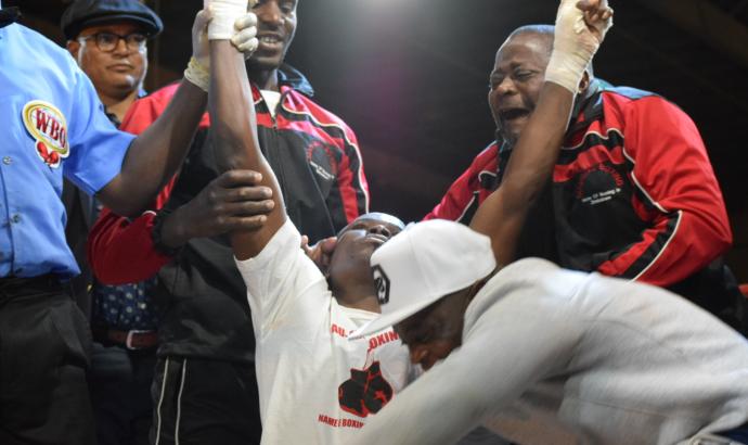 Zimbabwe's Pambeni scoops WBO Africa title
