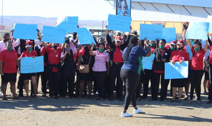 Striking Shoprite, Checkers and U-Save workers condemn hiring of temporary workers