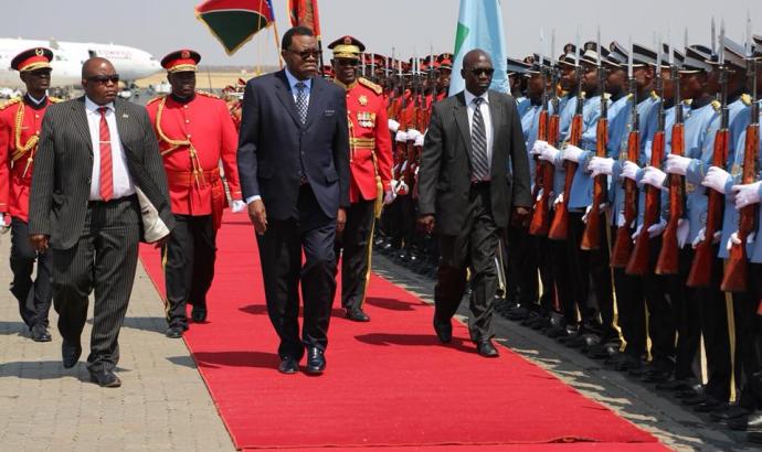 President Geingob arrives on a two-day official visit to Guinea